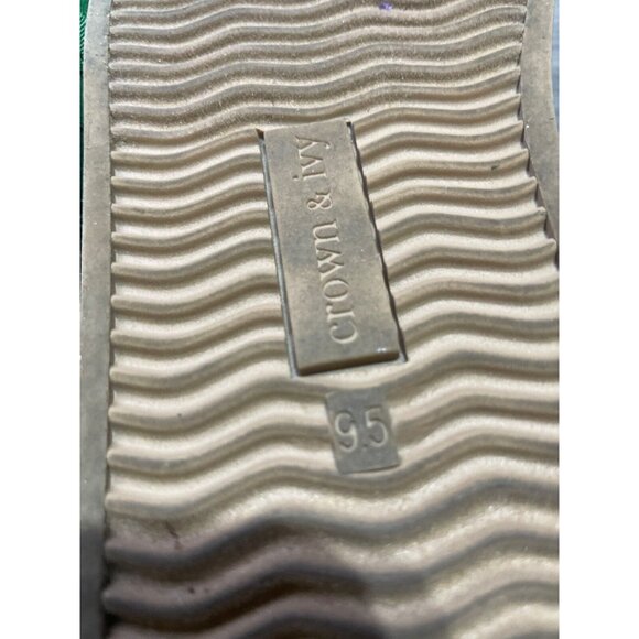 Crown And Ivy Green Perforated Suede Loafers With Fringe & Gold Bit Detail 9.5 - Picture 8 of 8